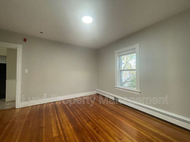 Foto del edificio - 171 Rathbun St