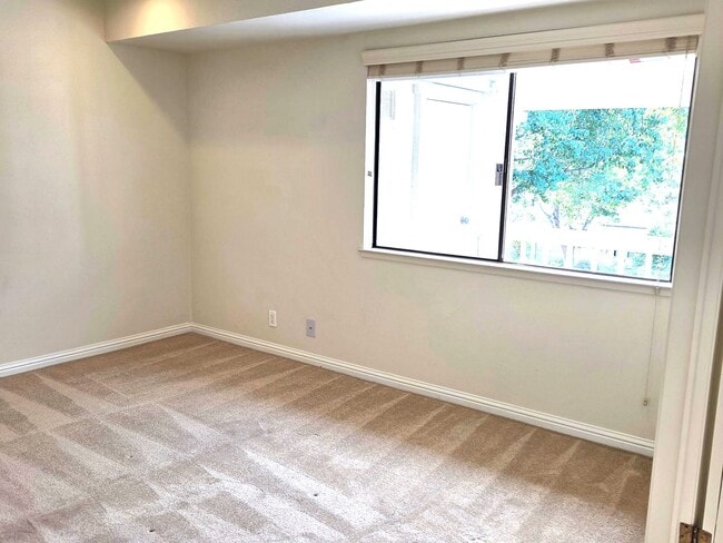 Foto del edificio - An active 55+ luxury gated community in th...