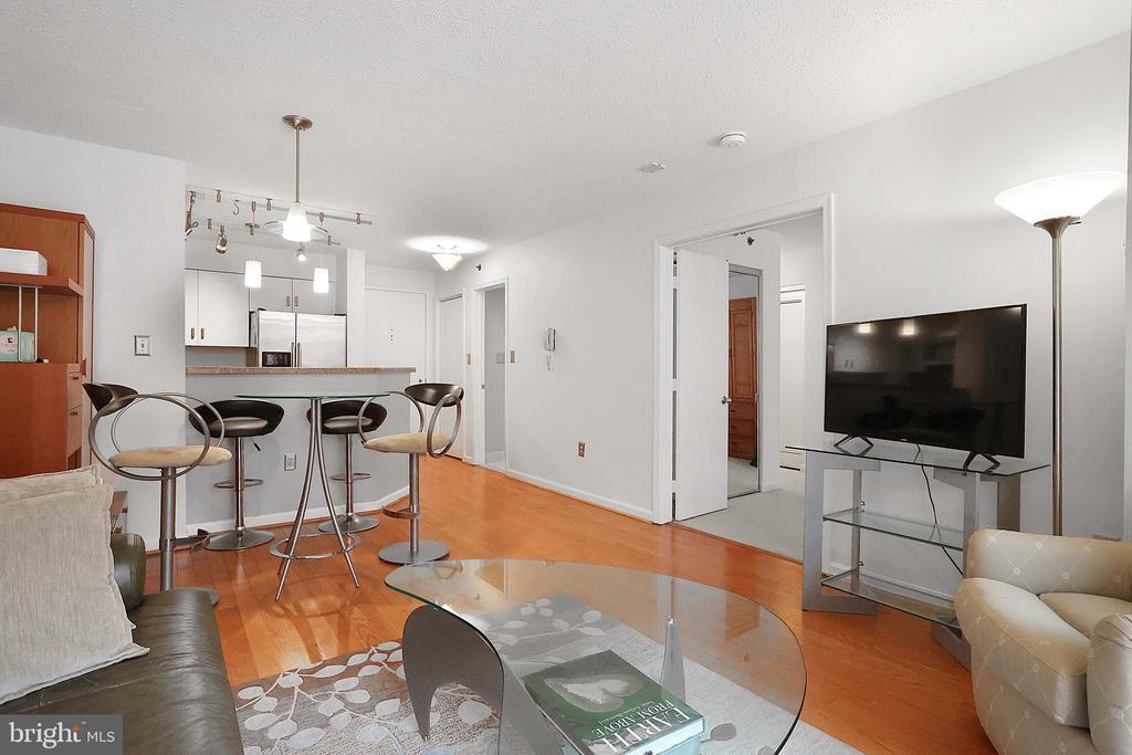 Primary Photo - 1230 23rd St NW