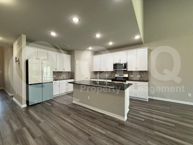 Building Photo - 2169 Gill Star Dr