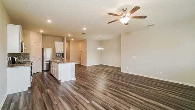 Foto del edificio - 14371 Gunsight Pass