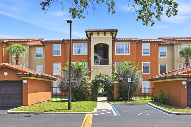 Photo - 5572 Metrowest Boulevard Apartment