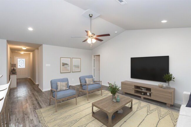 Foto del edificio - 5096 Woodstream Dr