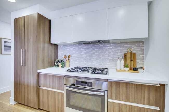 Foto del edificio - 1080 Sutter St