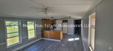 Building Photo - 20 Hall Ln