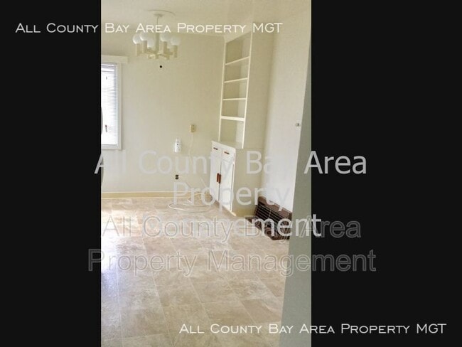 Building Photo - 800 Richmond St