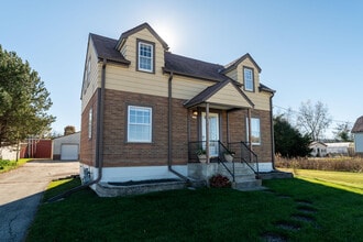 Building Photo - 2411 W Mill Rd