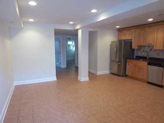 Building Photo - Updated 2BR English Basement in H Street Corridor with Off Street Parking