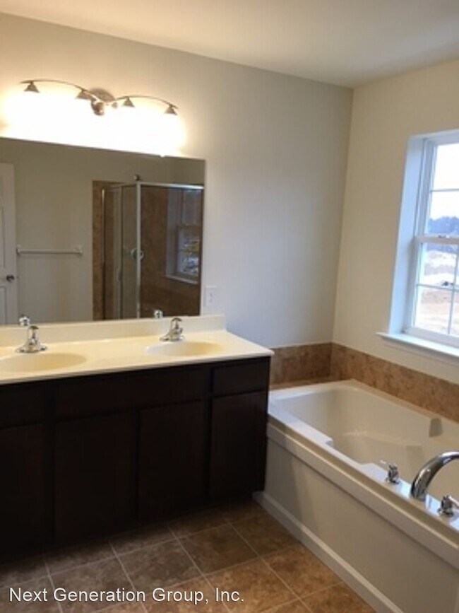 Foto del edificio - 3 br, 2.5 bath House - 241 Snapdragon Way