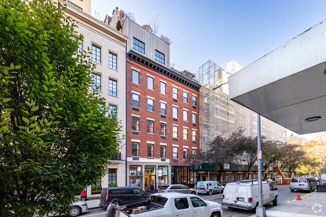 Building Photo - 147-149 Reade St