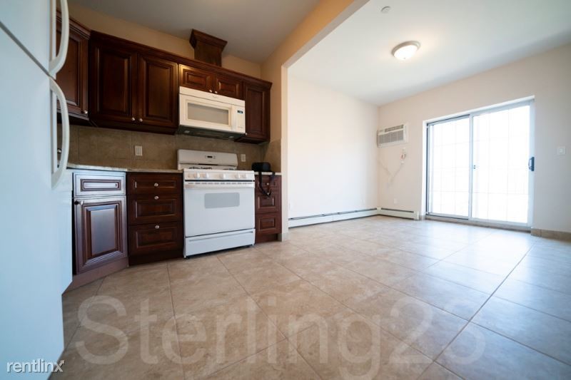 Foto principal - 31-56 37th St