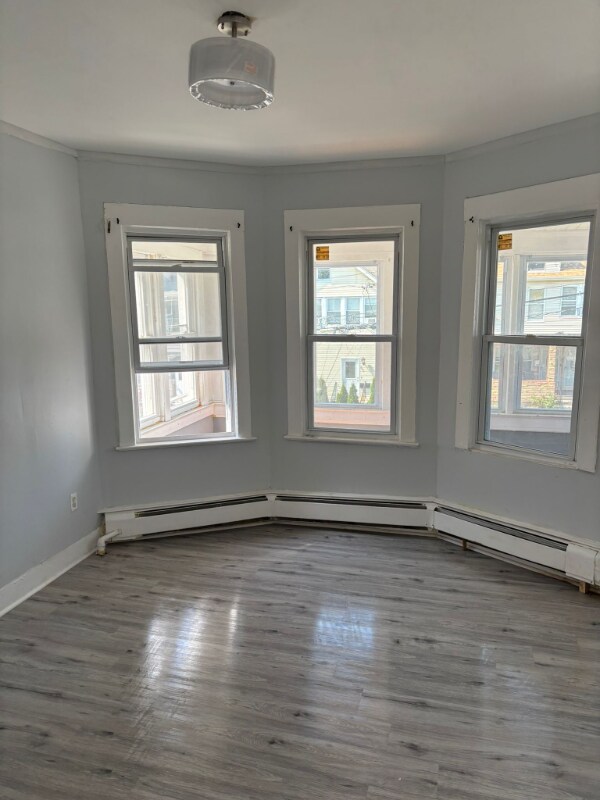 Foto del edificio - 392 E 9th Ave