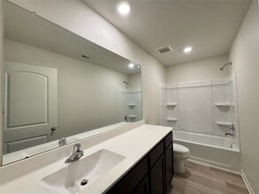 Building Photo - 7922 Vacek Meadows Loop
