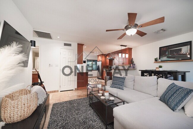 Foto del edificio - 8702 E Sheridan St