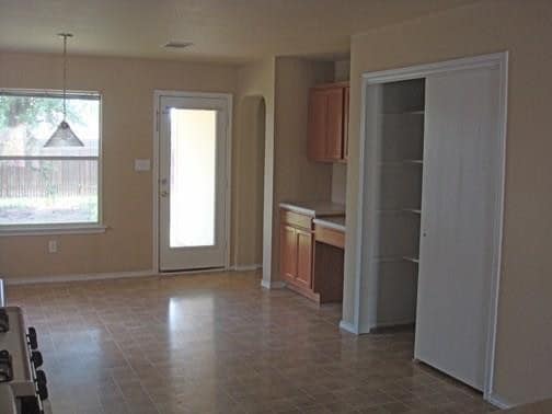 Foto del edificio - 3309 Etheredge Dr