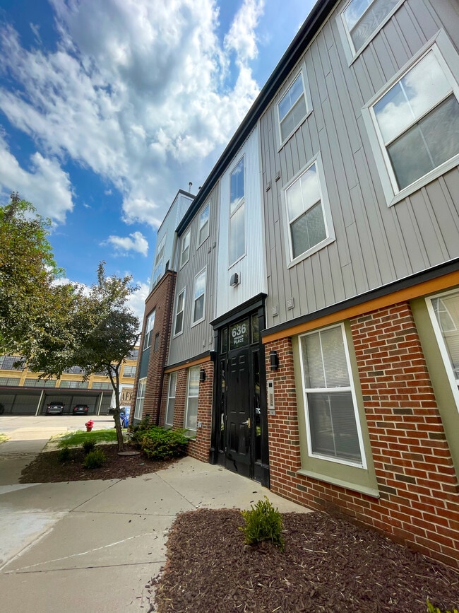 Prudden Place Apartments 620 May St Lansing, MI