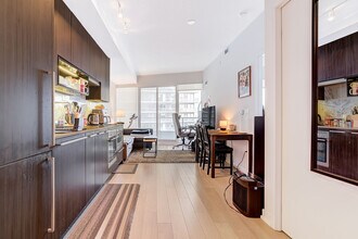 Building Photo - 115 McMahon Dr