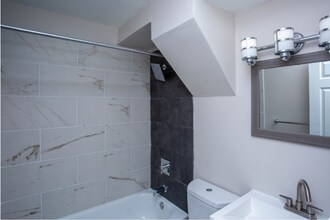 Interior Photo - Cedar Court apartments