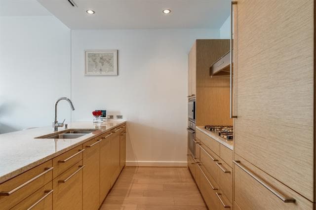 Building Photo - 2900 McKinnon St