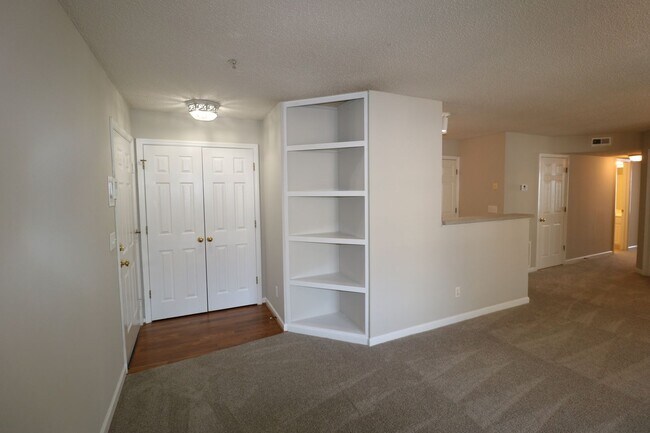 Building Photo - 421 Timberline Ridge Ct
