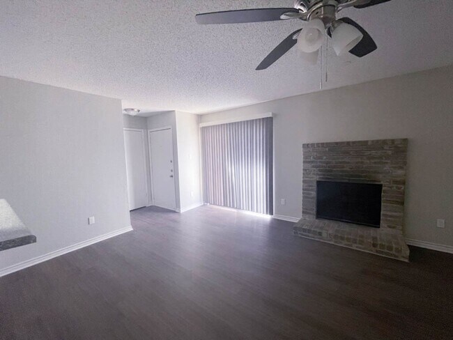 Building Photo - 2618 Alcott Ln