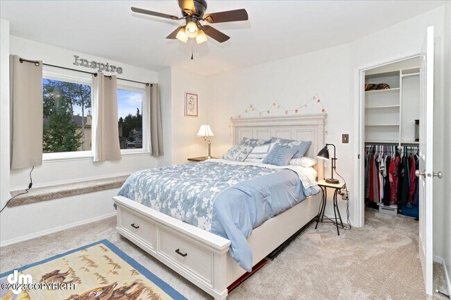 Foto del edificio - 19045 Danny Dr