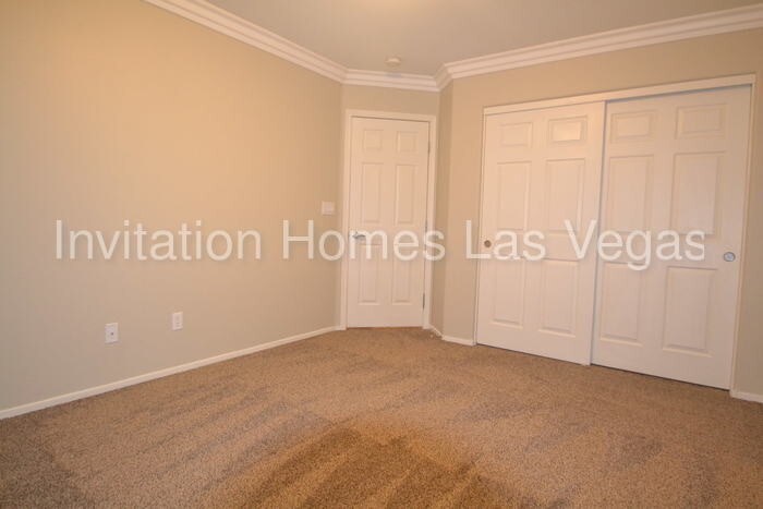 Foto del edificio - 1007 Sunny Acres Ave