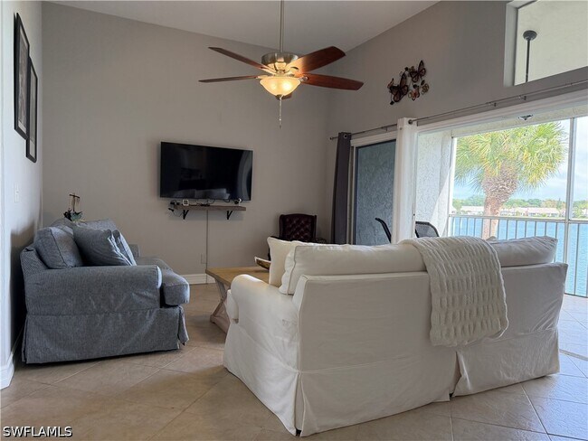 Foto del edificio - 2571 Citrus Lake Dr