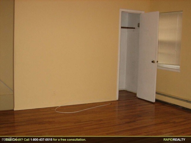 Building Photo - 1214 Desmond Ct