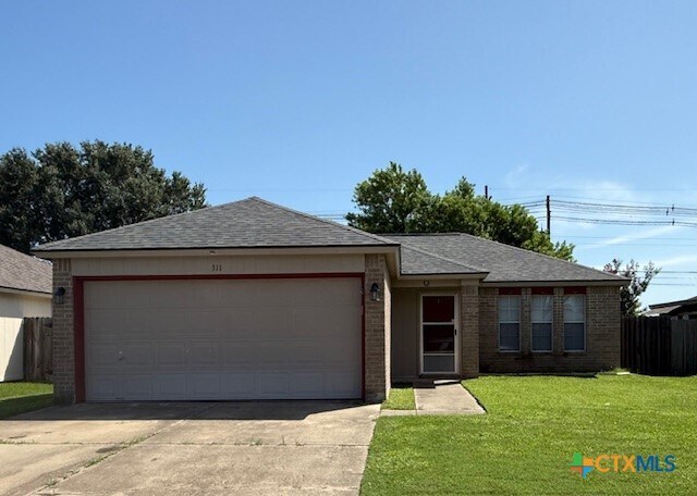 Foto principal - 311 Clydesdale Ln
