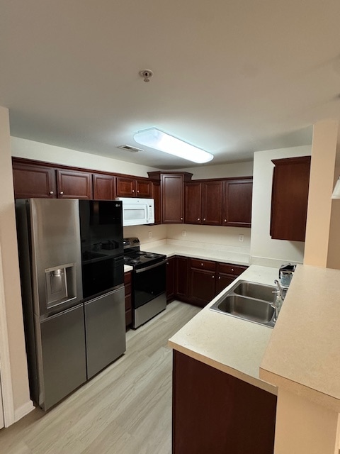 Foto del edificio - 4702 Pennoak Ln