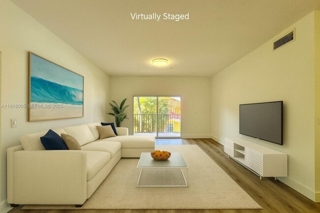 Foto del edificio - 7300 NW 114th Ave