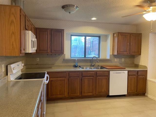 Foto del edificio - 3716 Murphy Dr