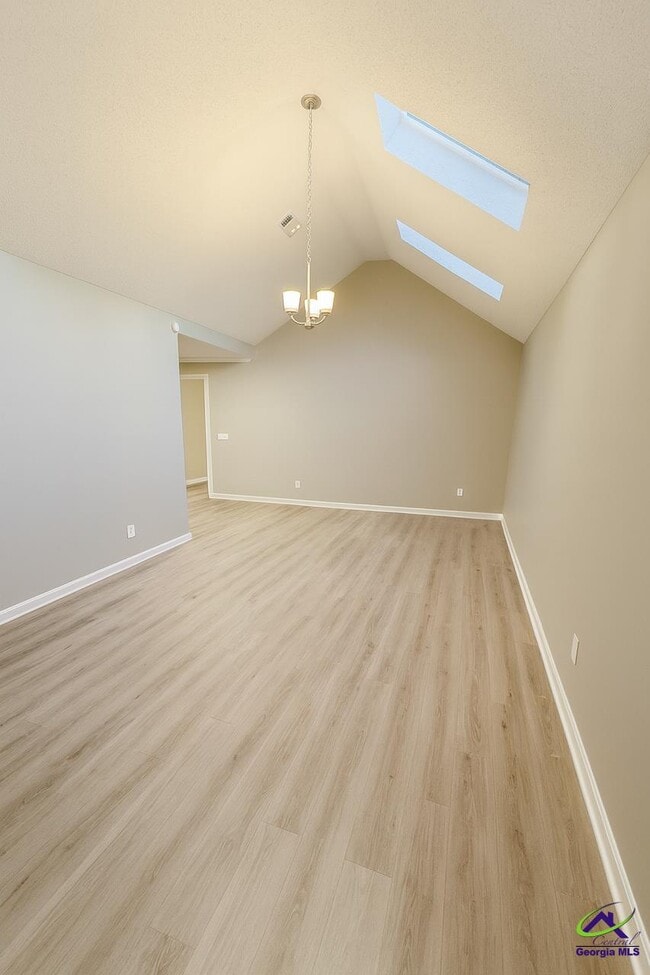 Building Photo - 102 Arbour Ct