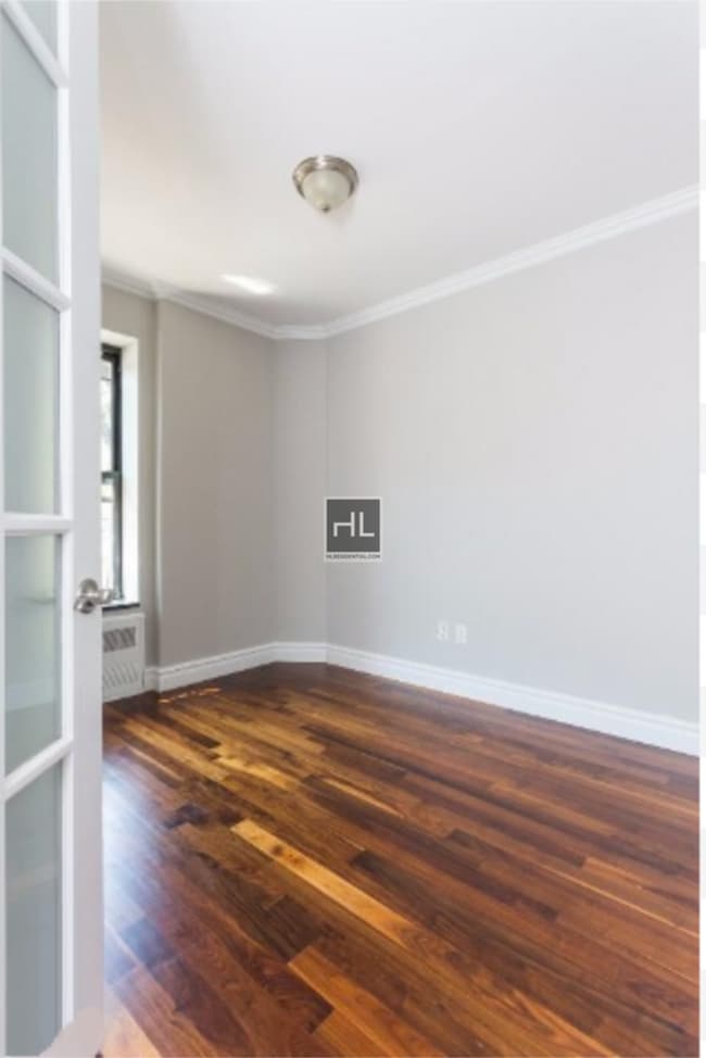 Building Photo - Lexington Avenue
