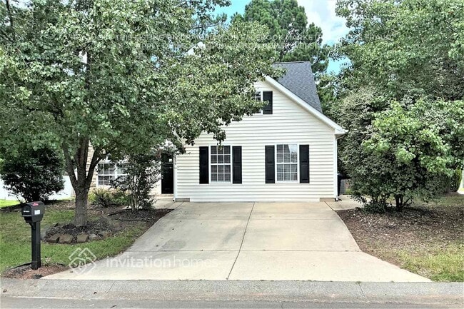 Building Photo - 2831 Bombay Dr
