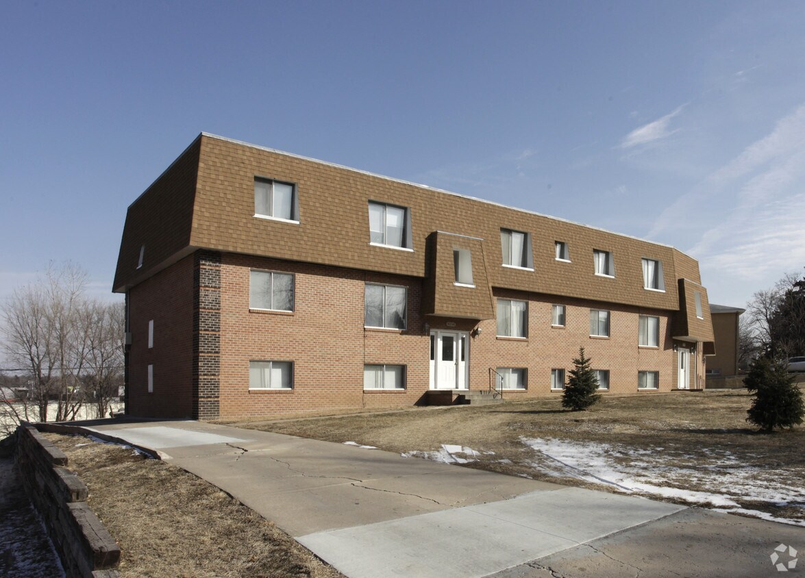 Foto del edificio - 9216 Ohio St