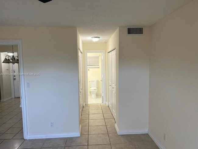 Building Photo - 1300 Moffett St