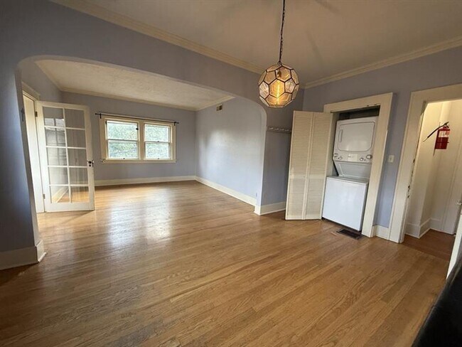 Foto del edificio - 2440 SW 5th Ave