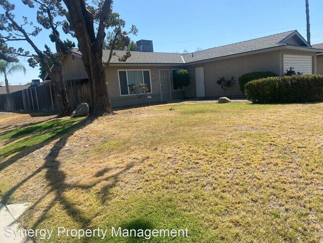 Foto del edificio - 3 br, 1 bath House - 3900 Saffron Court