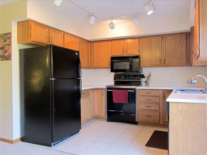 Building Photo - 1809 Earl Rd