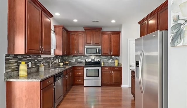 Foto del edificio - 9 Melody Dr