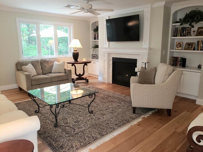 Foto del edificio - 30 Dogwood Dr