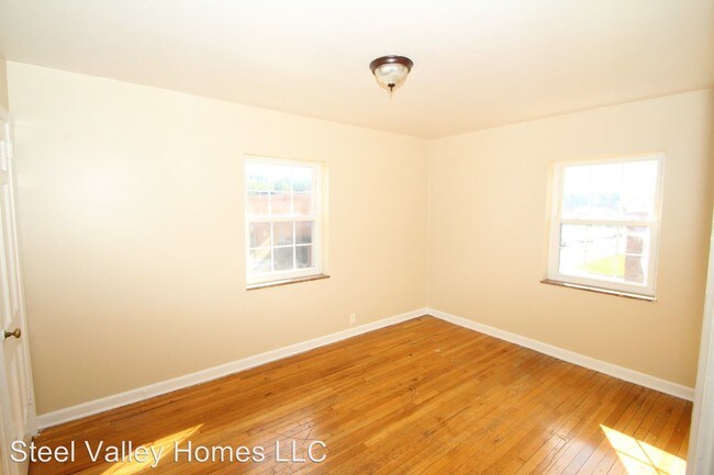 Building Photo - 4020 Hillman Way