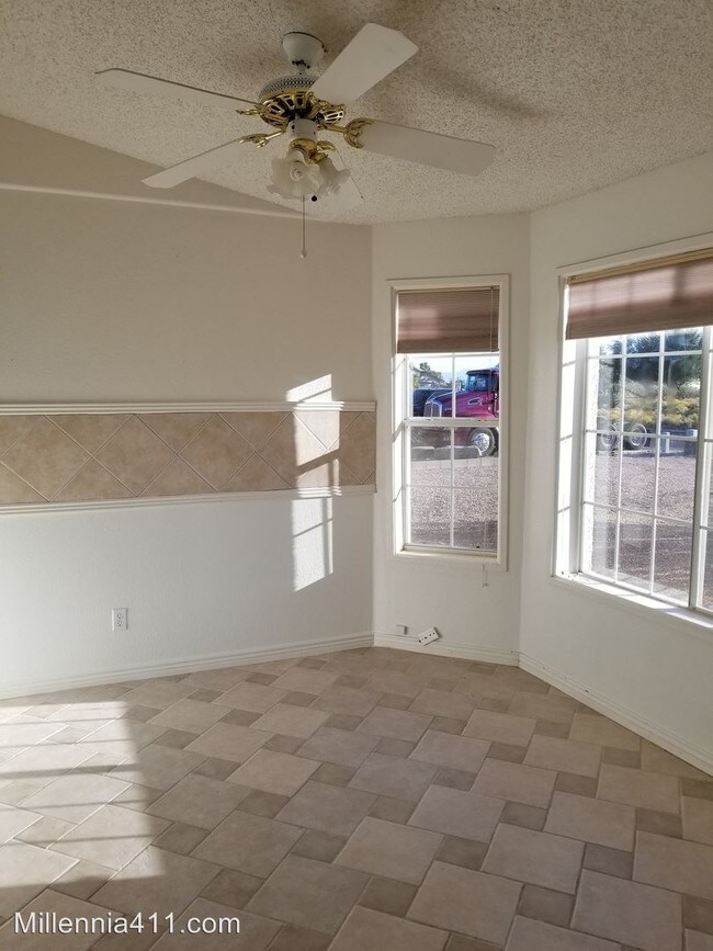 Building Photo - 1449 Mustang Springs Rd