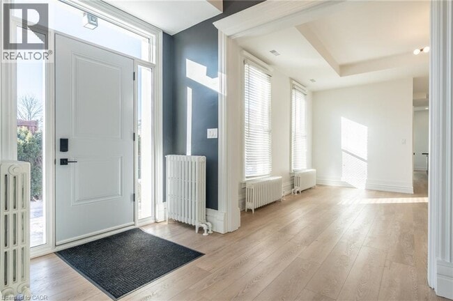 Photo du bâtiment - 322 Mt Albion Rd