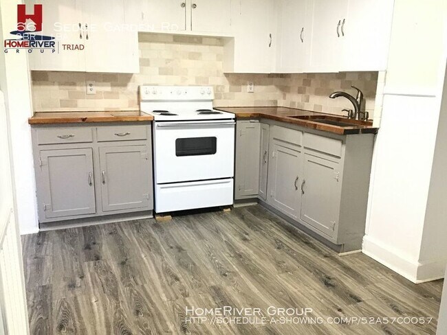 Building Photo - Two Bedroom in Kernersville!!!
