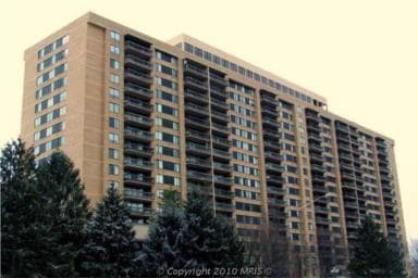 Primary Photo - 3713 S George Mason Dr