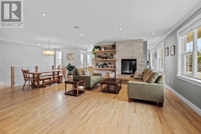 Building Photo - 35 Groves Rd