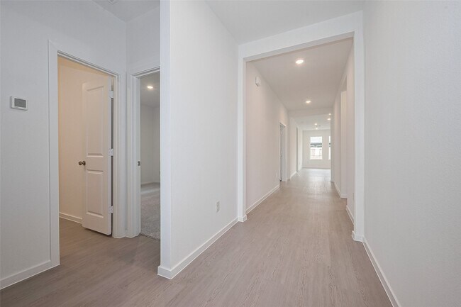 Building Photo - 21722 Colonial Medow Creek Trl